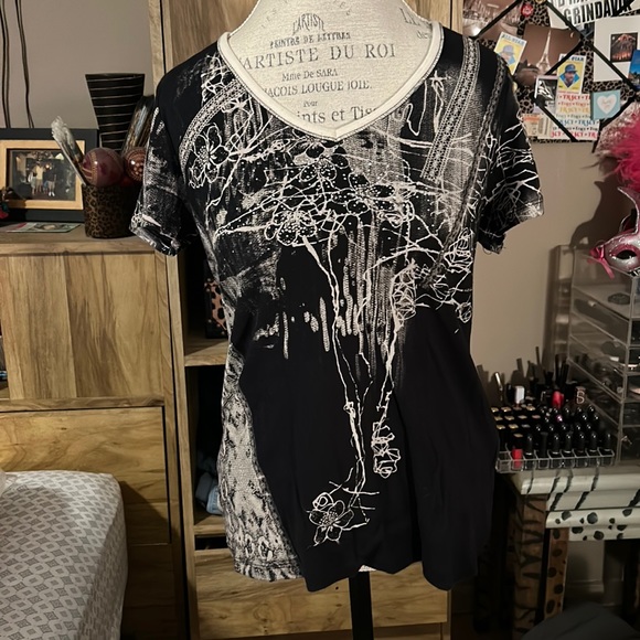 Vanilla Sky Black Tee - Large - Picture 1 of 4